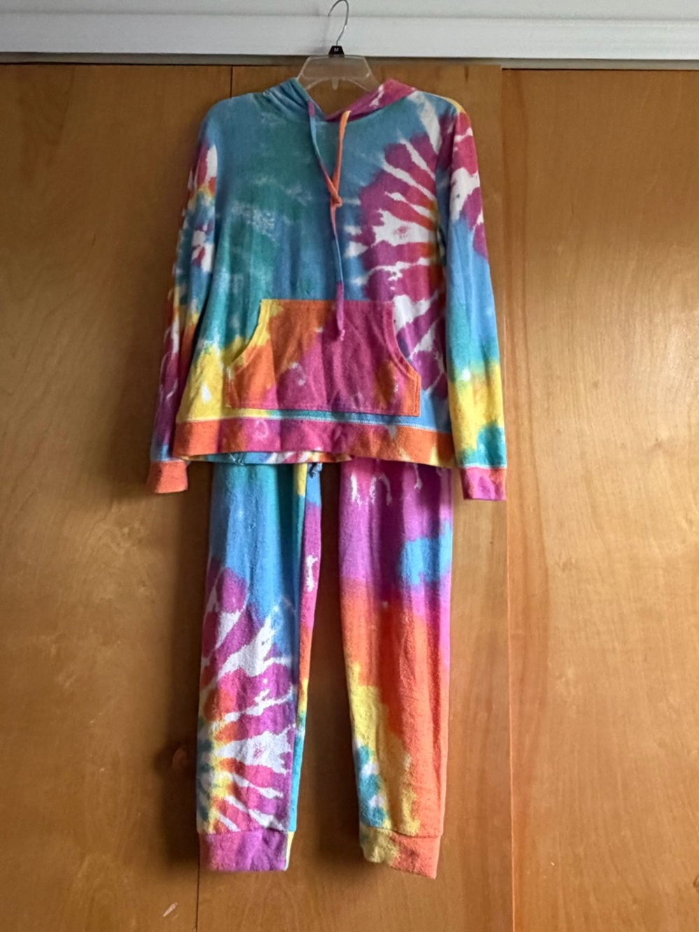 Ebb & flow women’s Tie-Dye Hooded lounge Set - Multicolor Cozy set